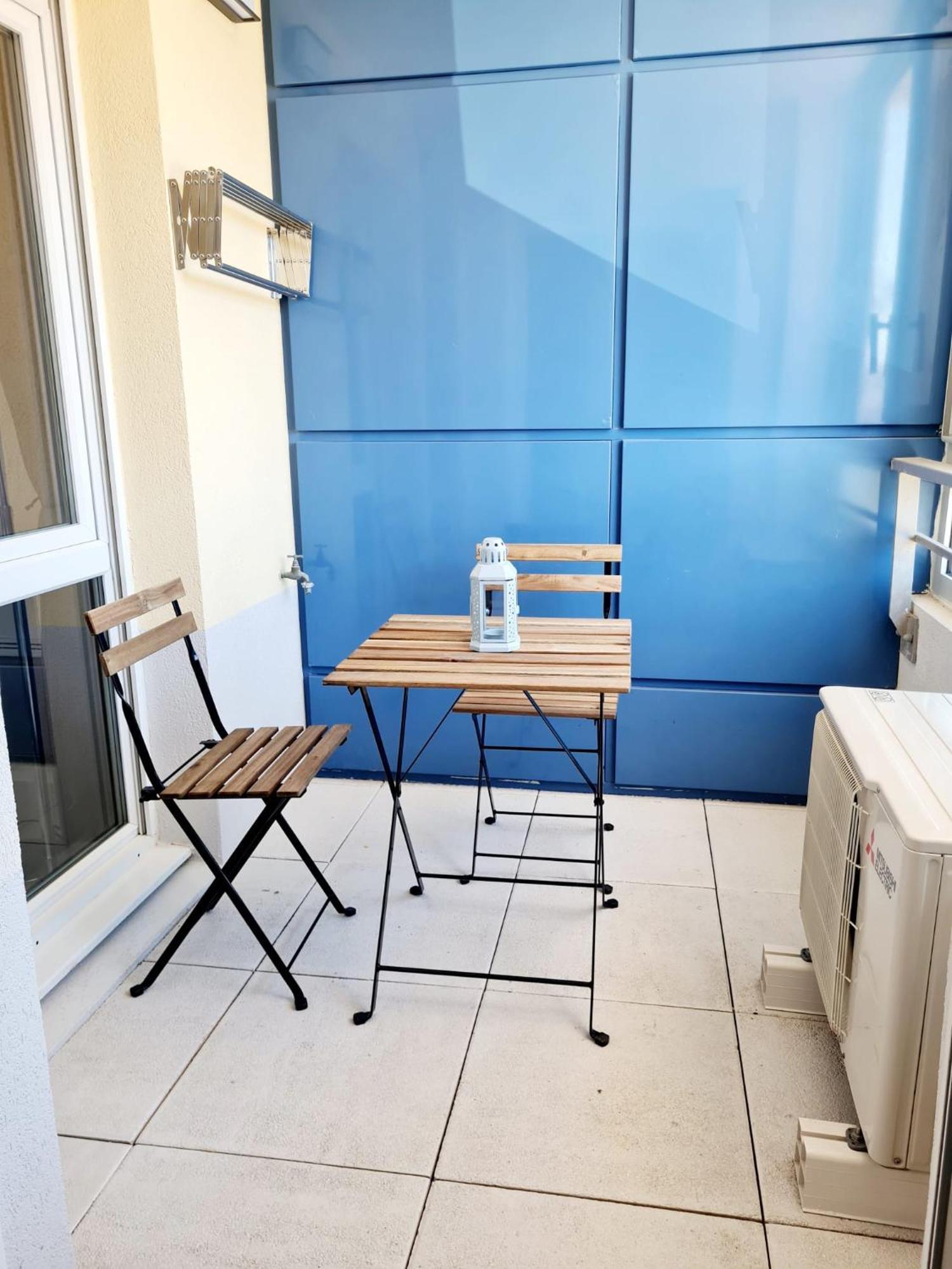 Studio A La Mer Avec Piscine Sete Luaran gambar